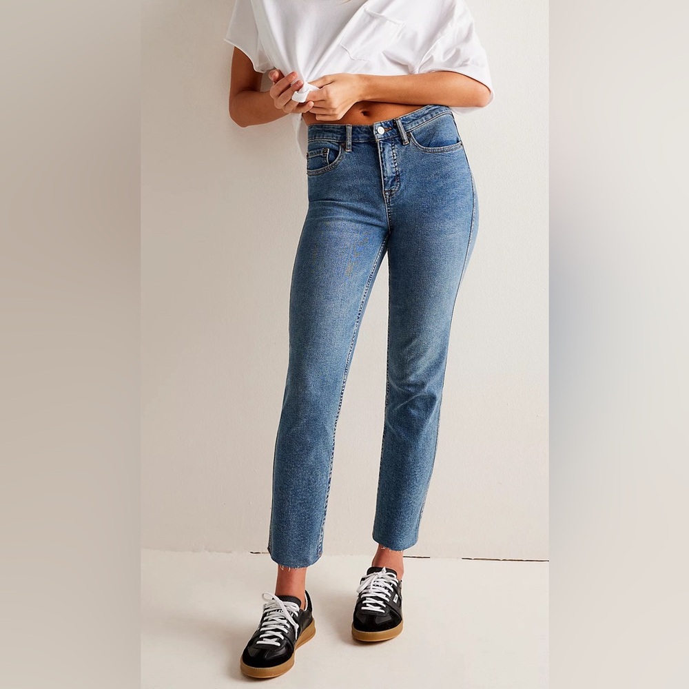 Free People CRVY High-Rise Vintage Straight Jeans